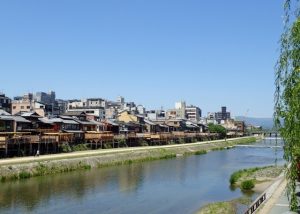 京都着物レンタル花かんざし　鴨川納涼床